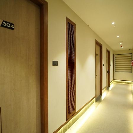 Hotel Laksh Raipur  ภายนอก รูปภาพ